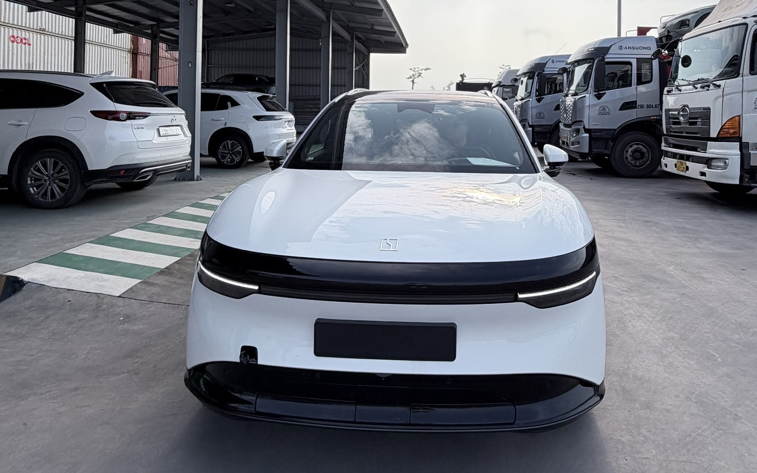zeekr 7x cap cang autopro 1