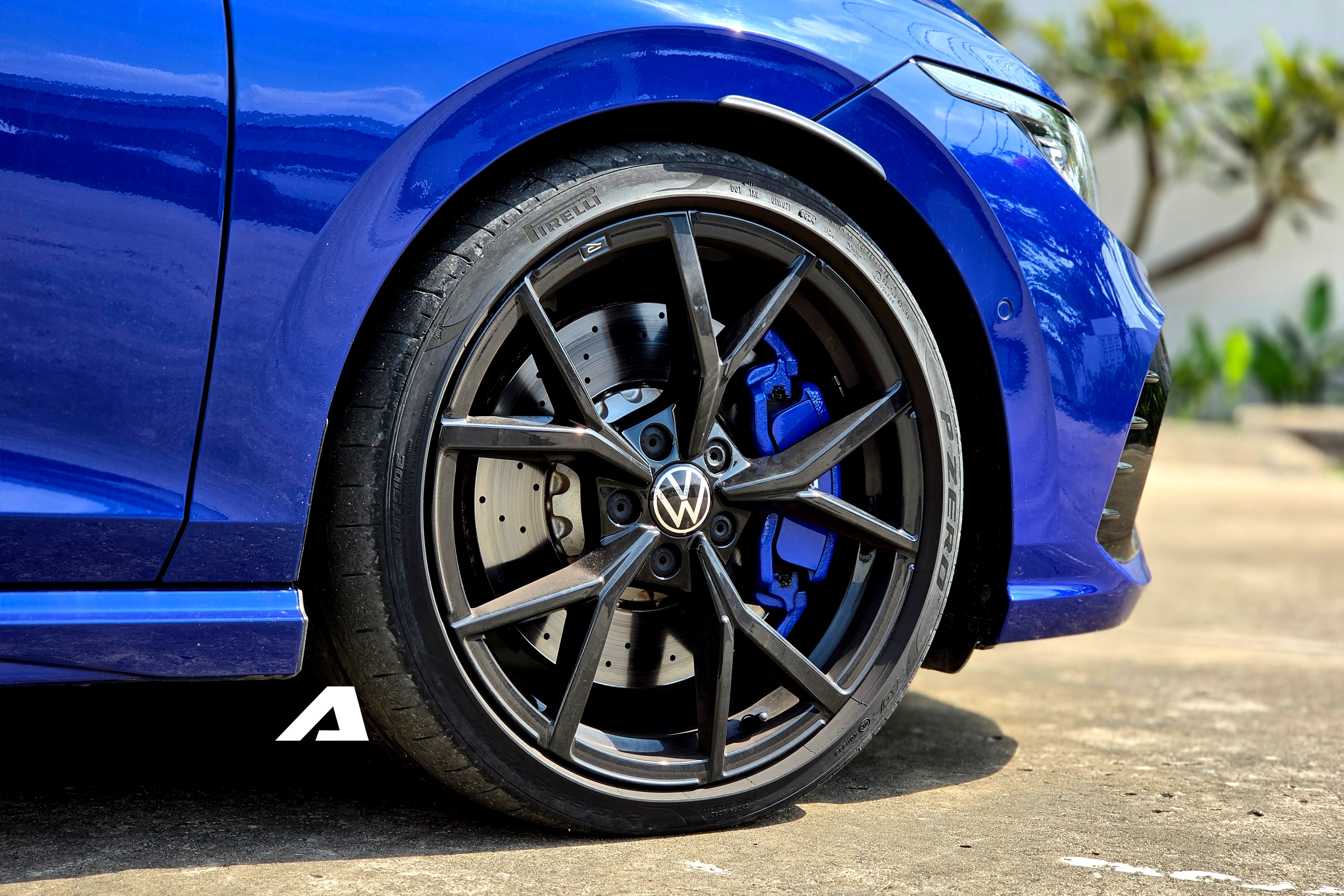volkswagen golf r 10