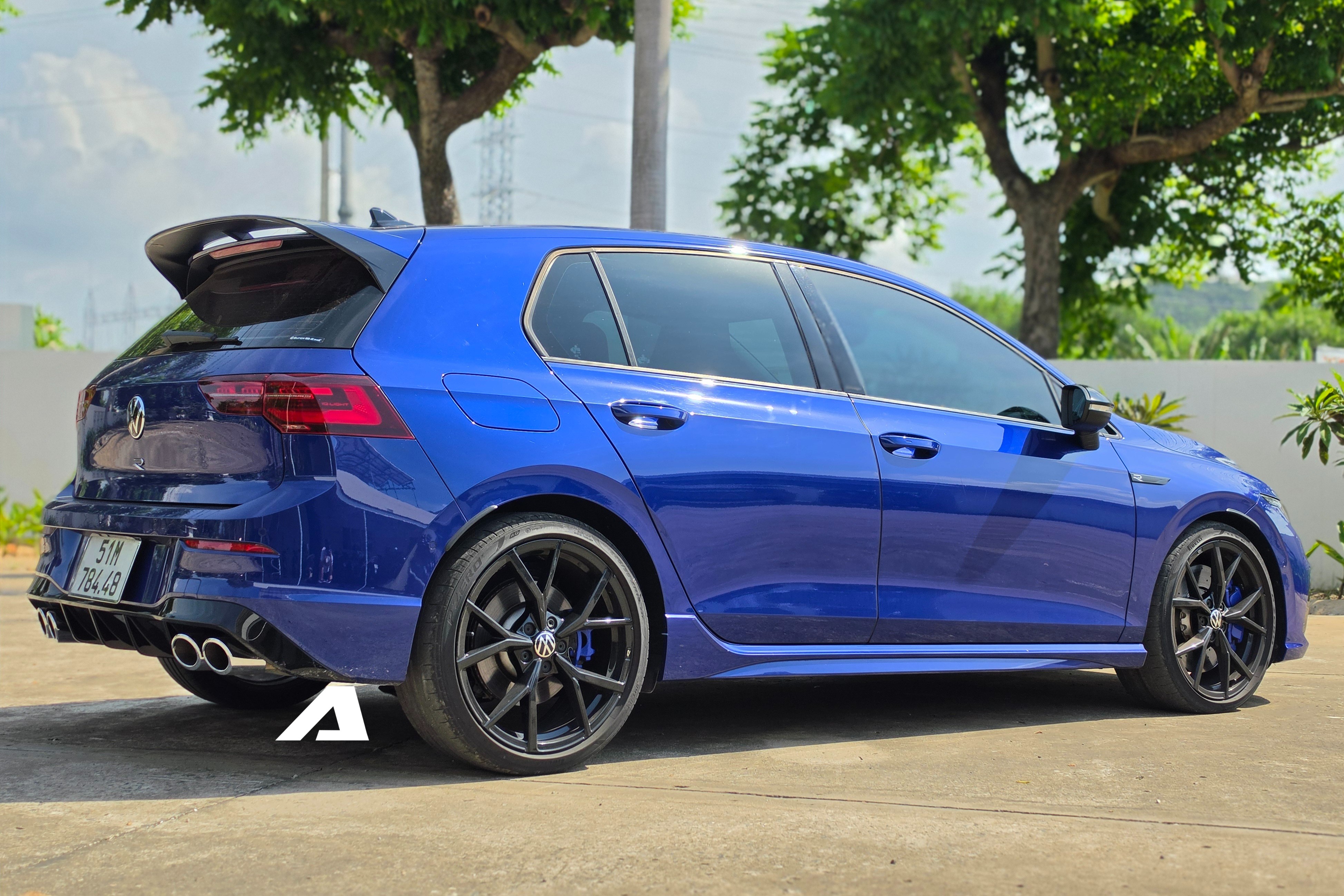 volkswagen golf r 13