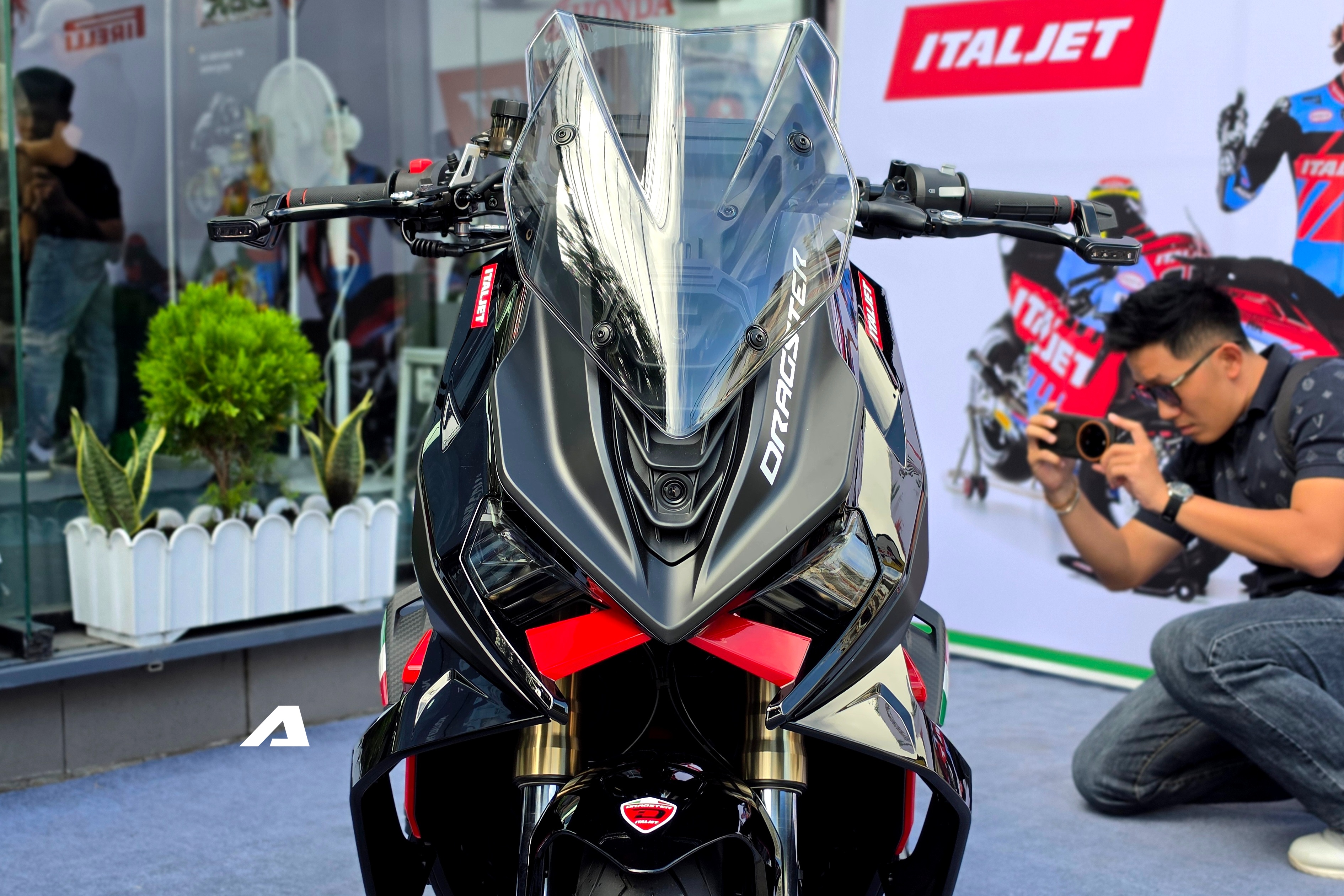 italjet dragster 700 6