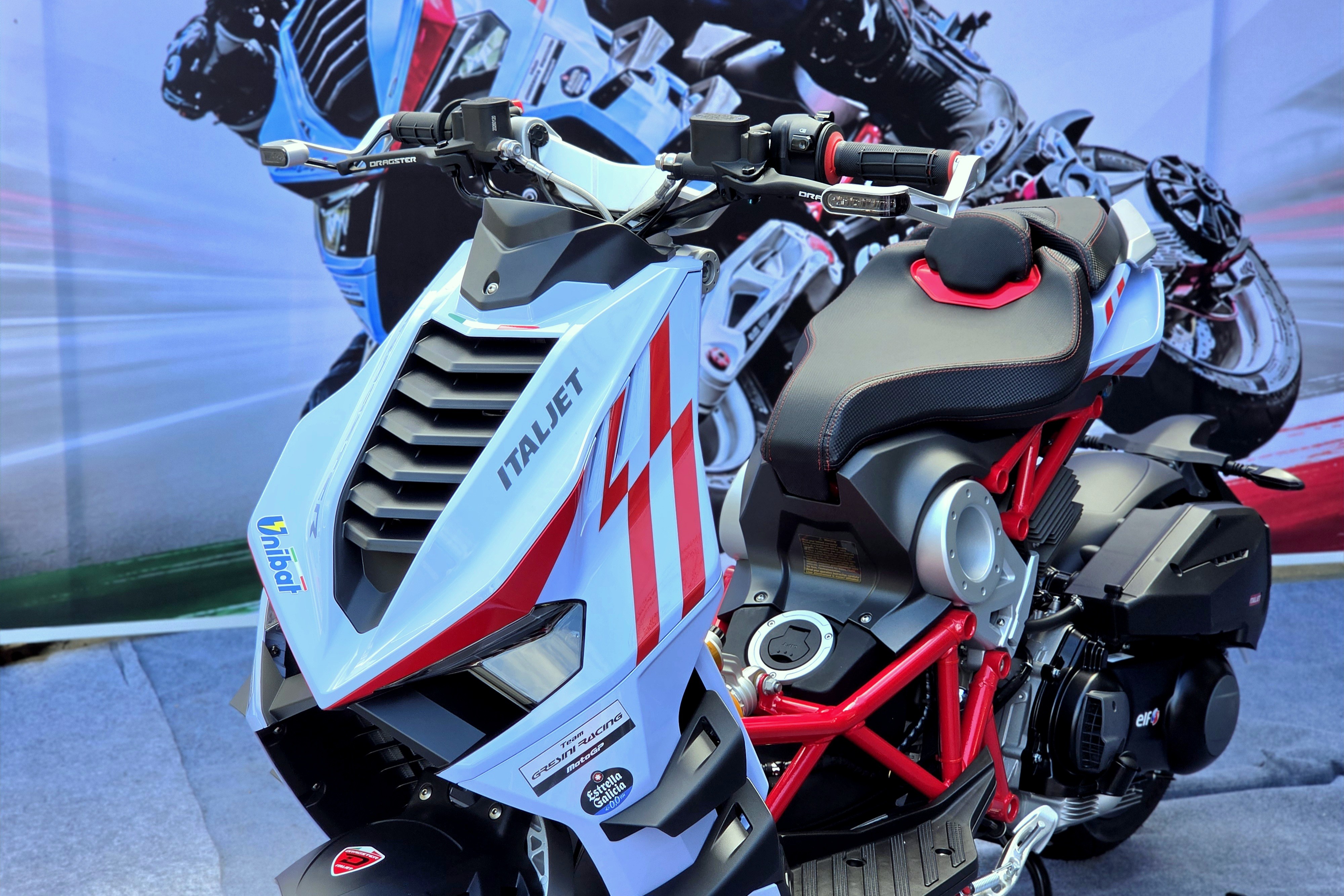 italjet dragster 300gresini edition 1