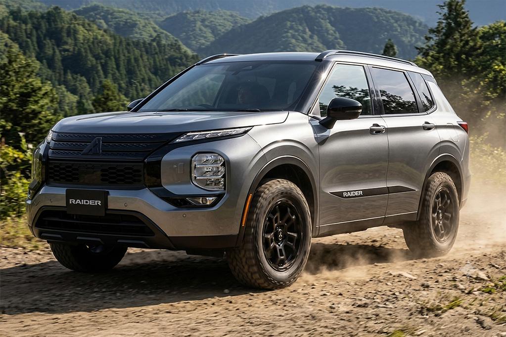 2027 mitsubishi outlander raider 2
