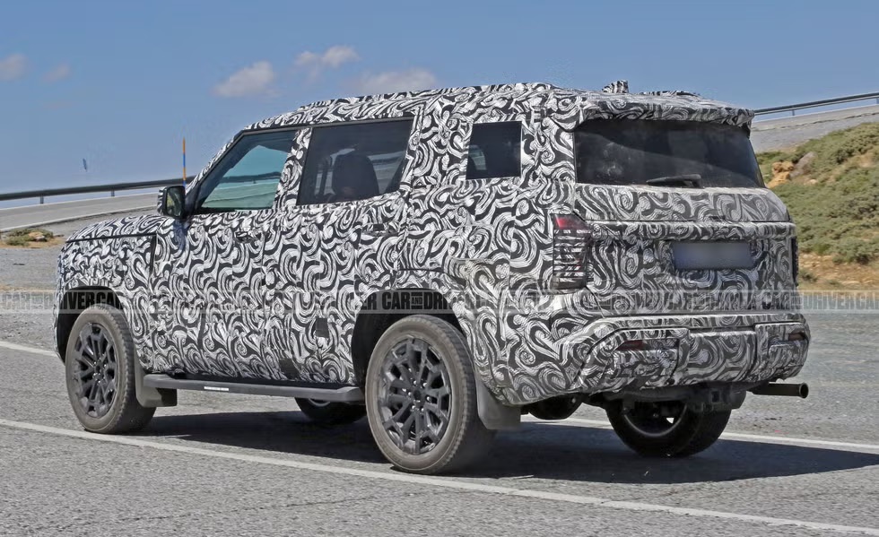 2028 mitsubishi montero kgp spied 109 6875380ab4c33
