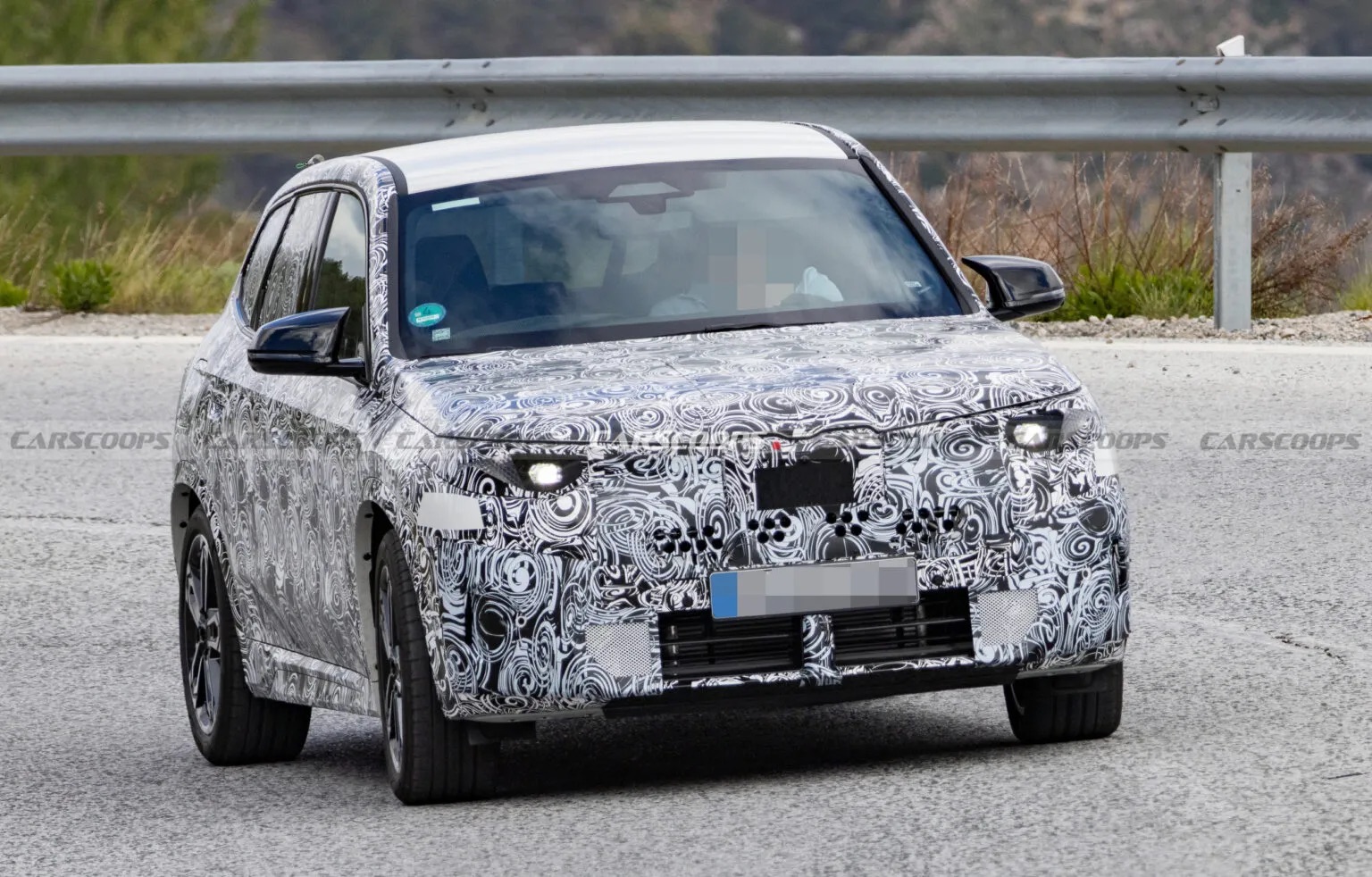 2028 bmw x1 608 1 1536x982