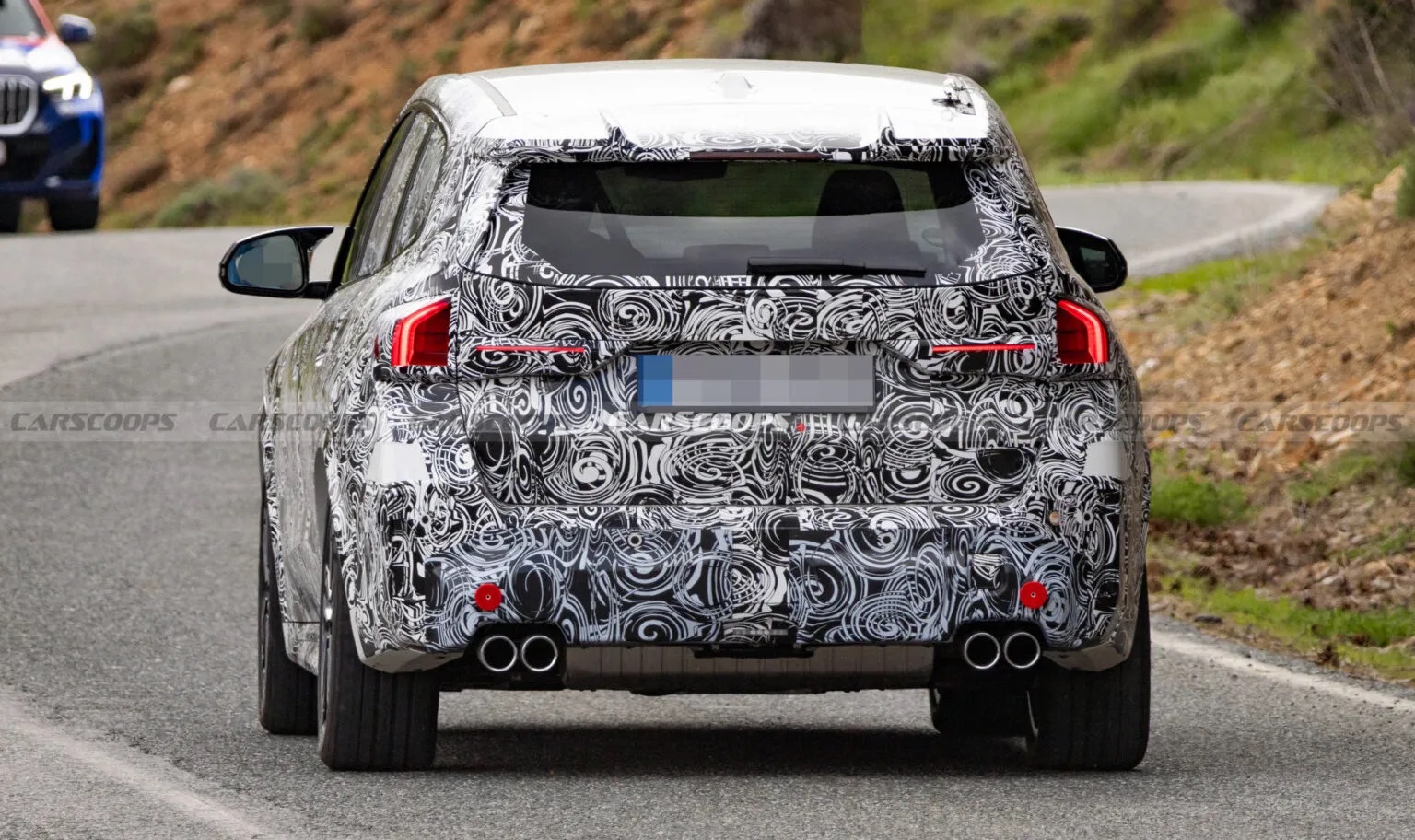2028 bmw x1 608 13 1536x912