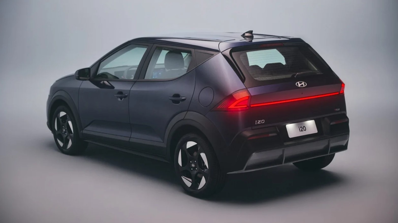 hyundai i20 the he moi 3