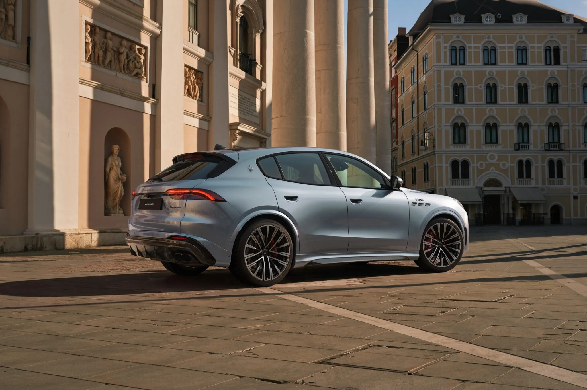2027 maserati grecale 5 2048x1360