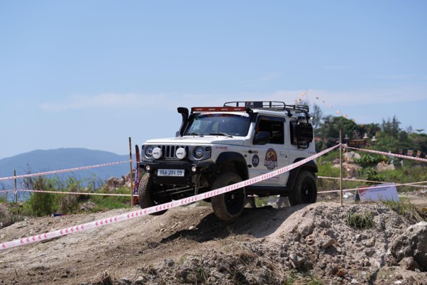 dua xe 16