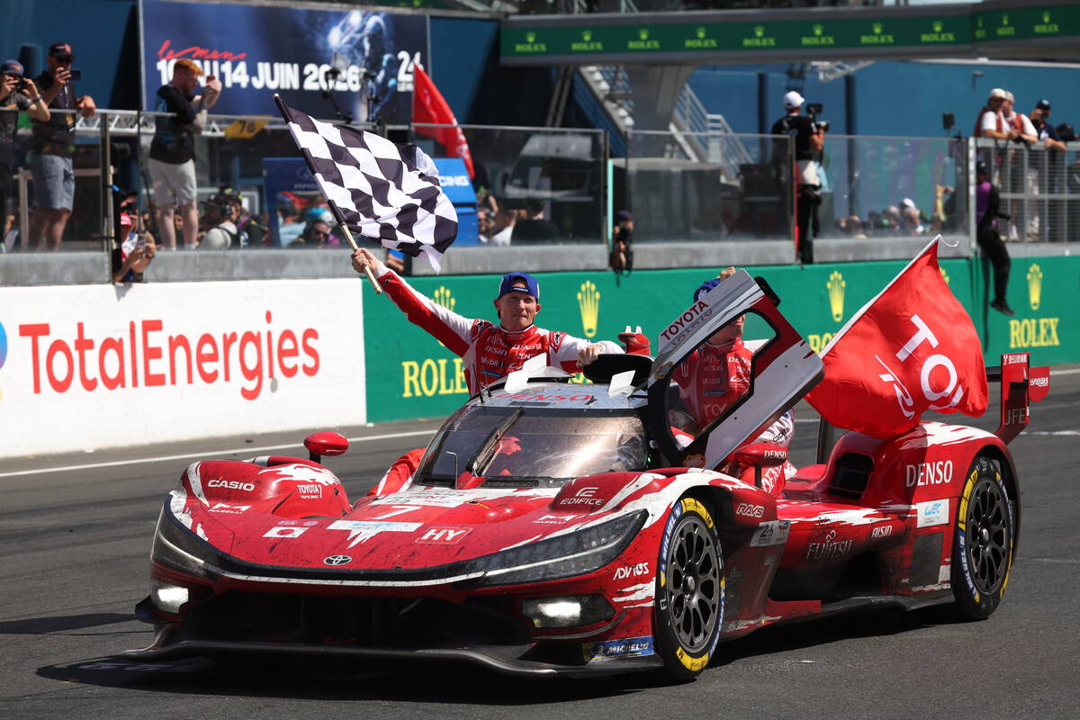 toyota racing 4