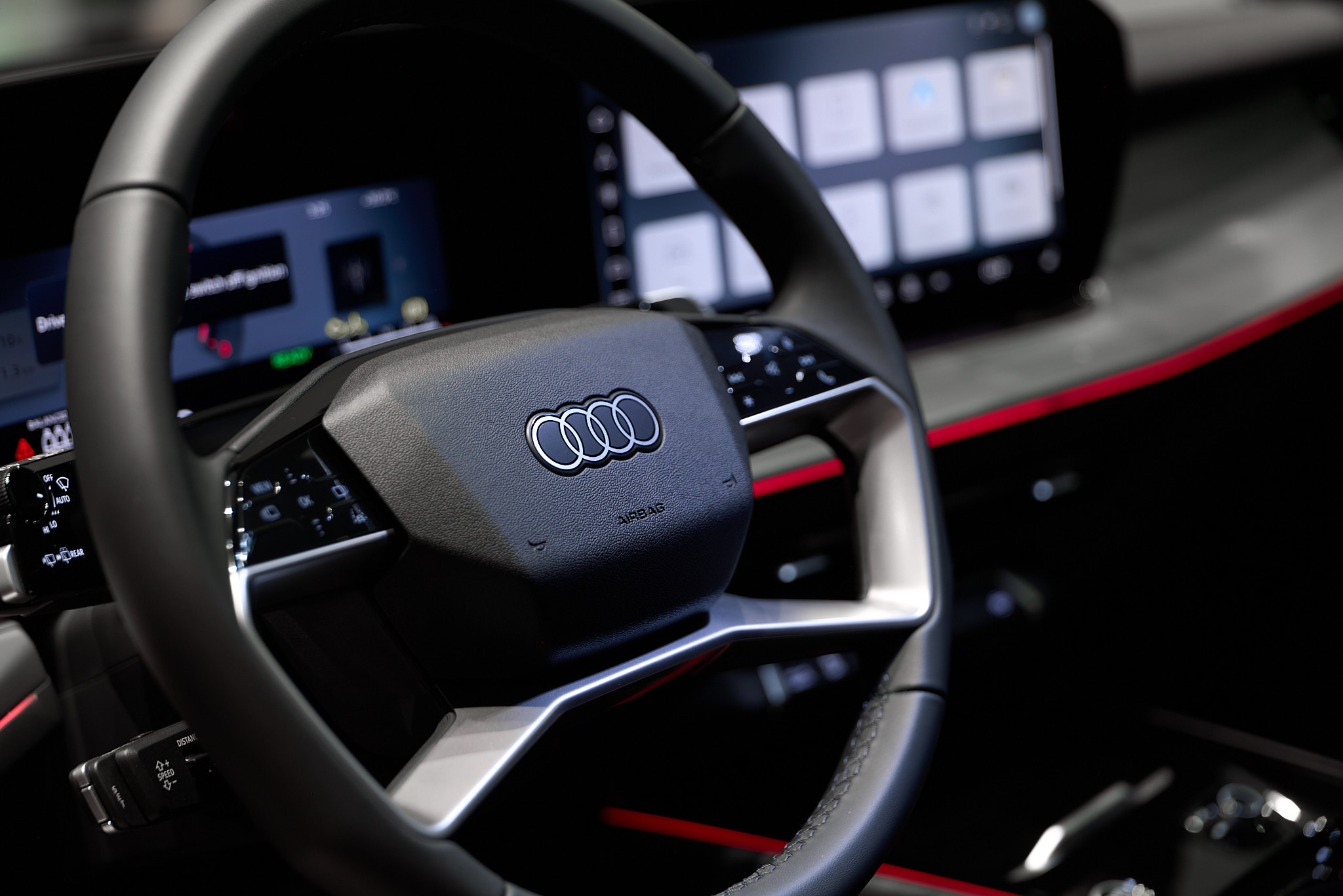 q3suvinterior6