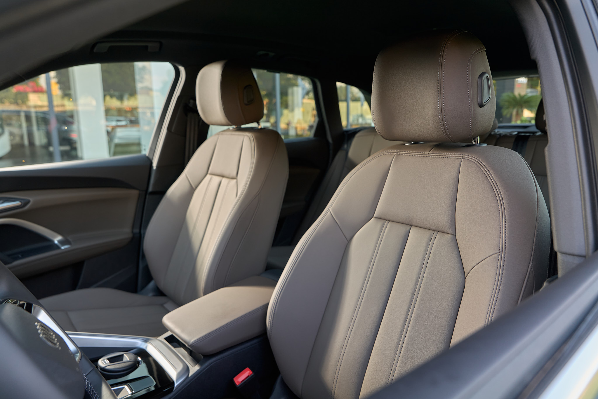q5interior1 1
