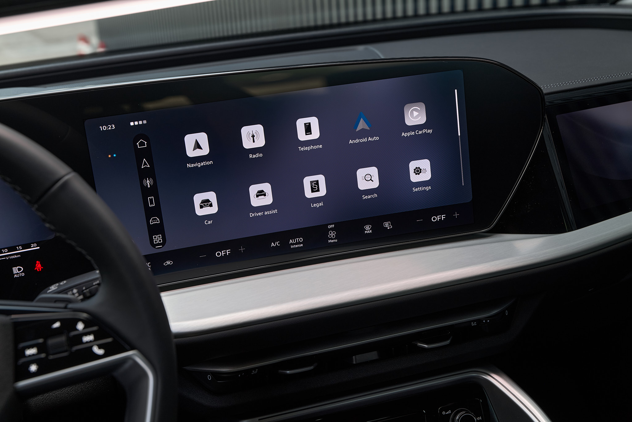 q5interior6