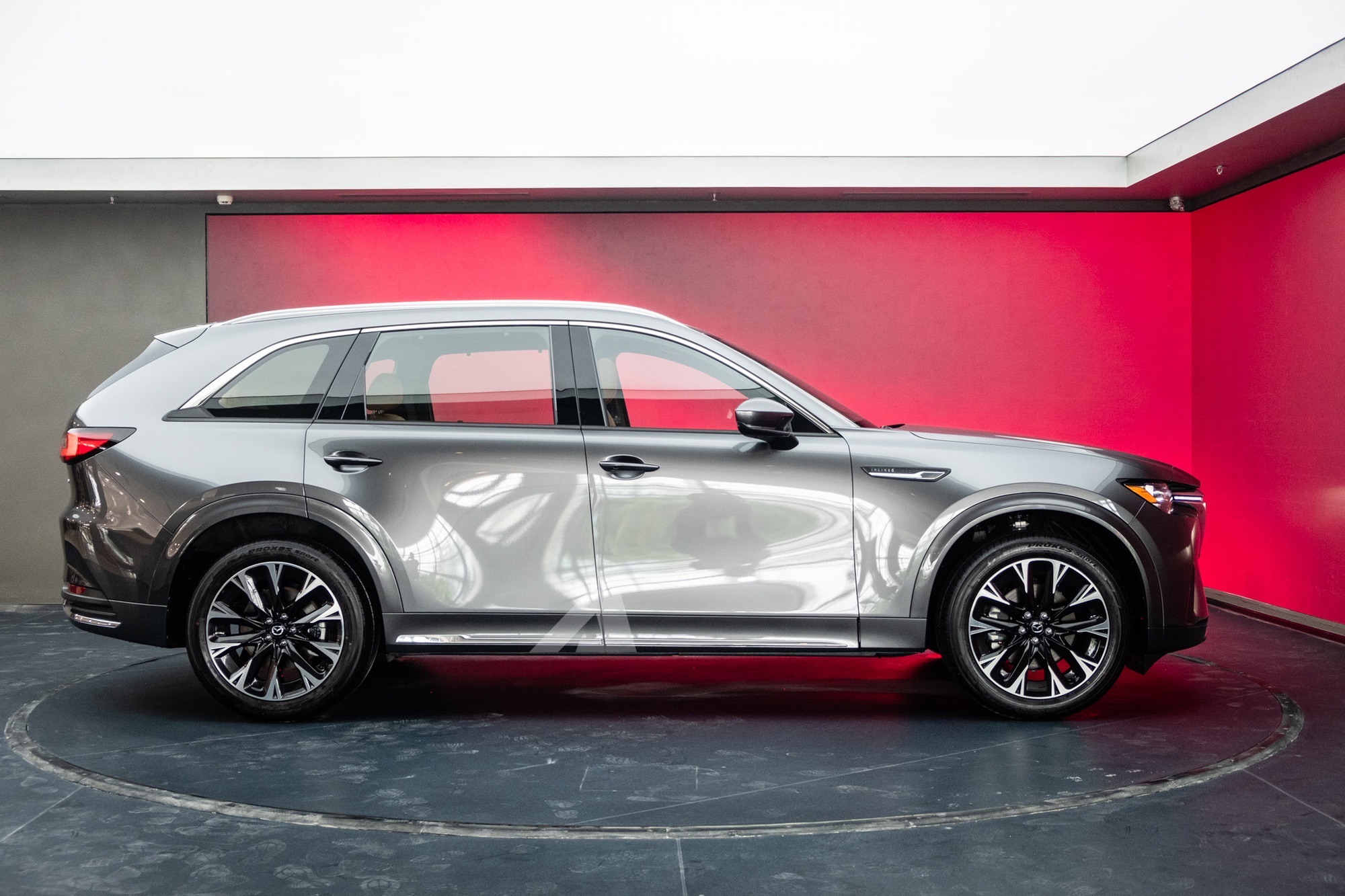 mazda cx 90 1