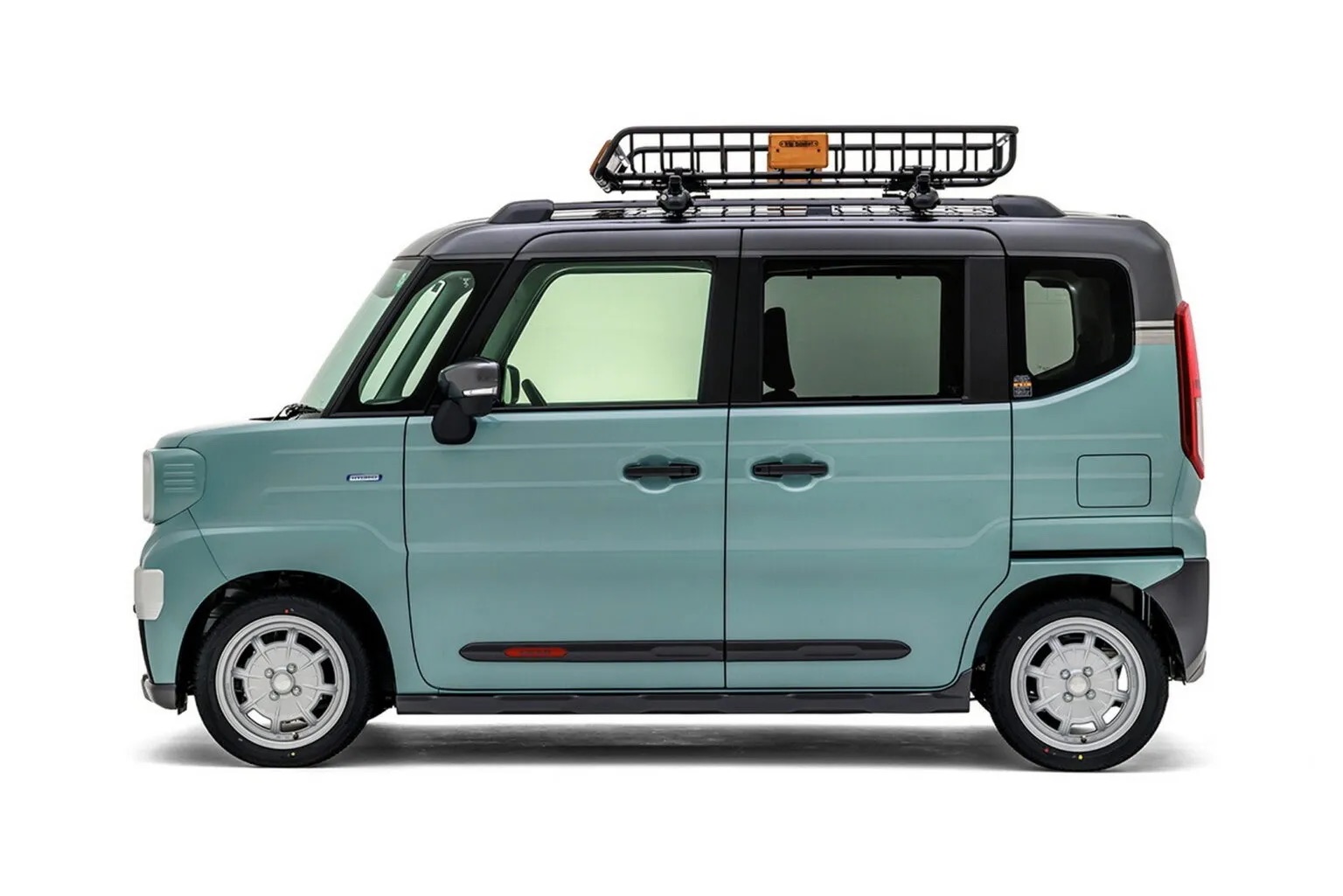 suzuki spacia do 8