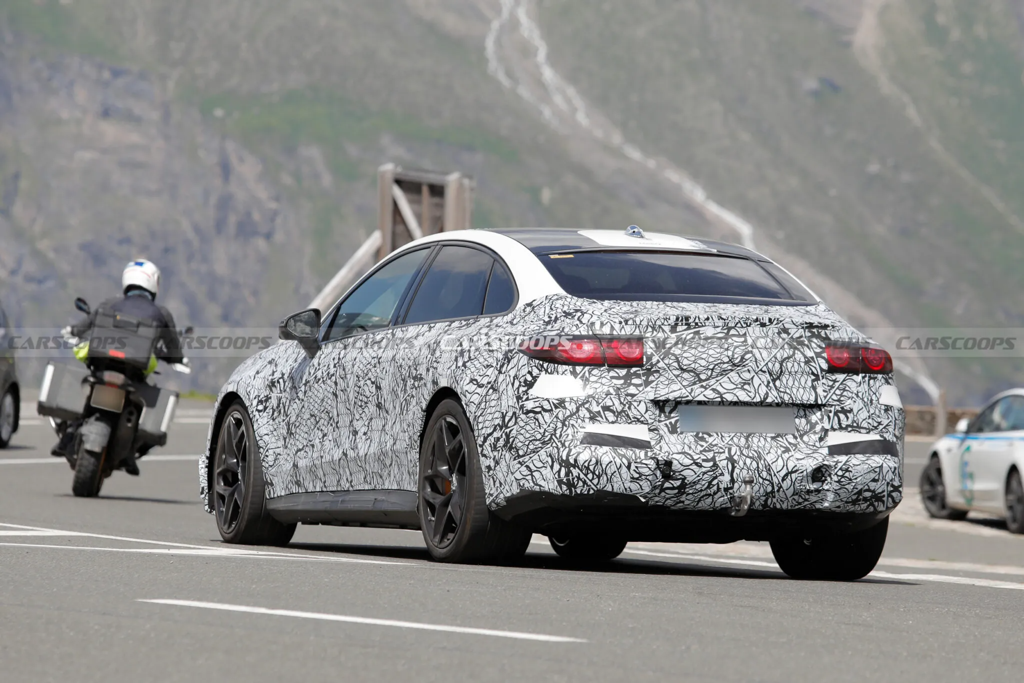 mercedes amg c class electric 626 12 2048x1366