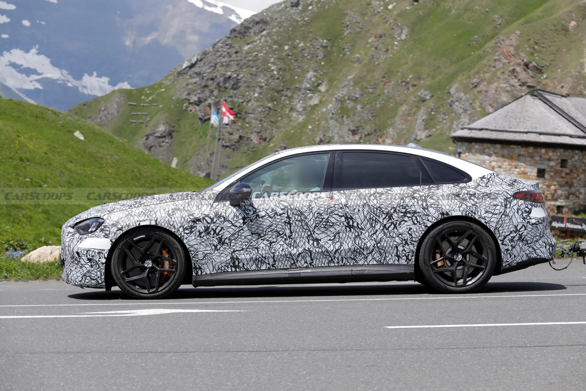 mercedes amg c class electric 626 16 2048x1366