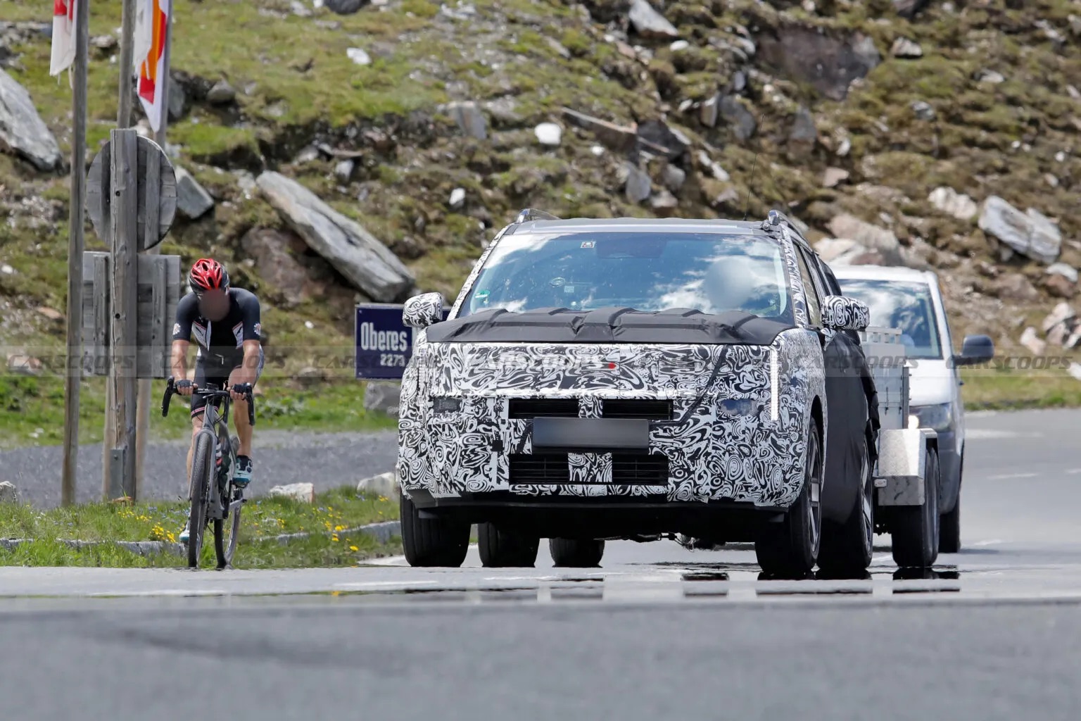 hyundai santa fe facelift spied 629 1 1536x1024