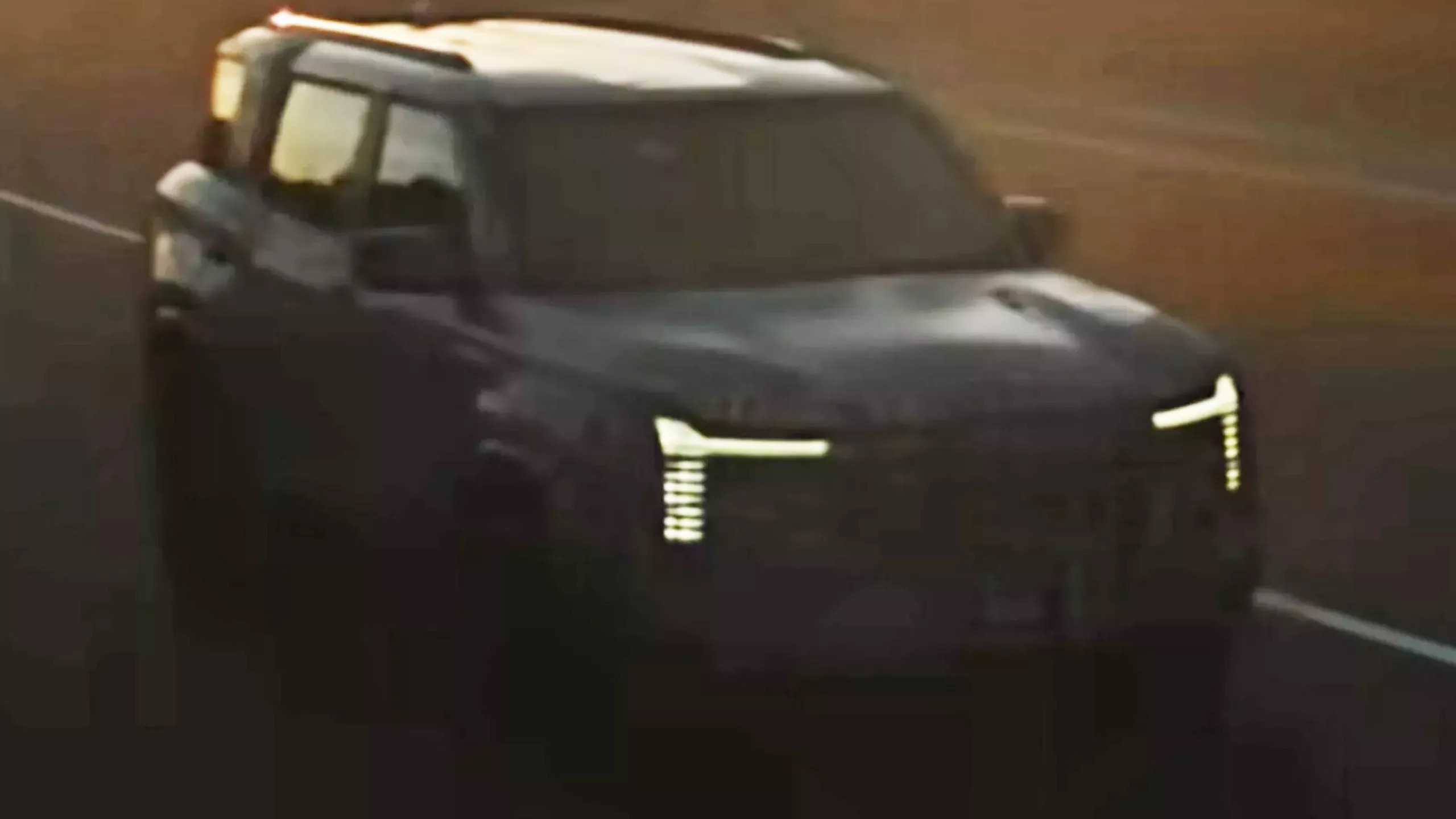 mitsubishi pajero the he moi 5