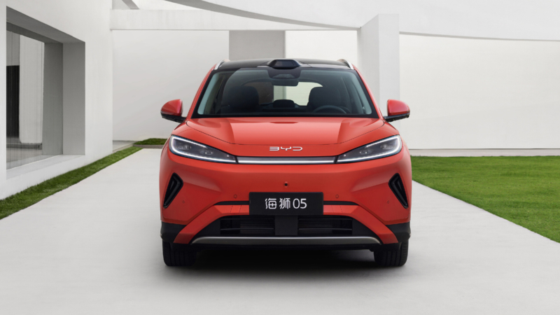 bydsealion05launch 2 800x450