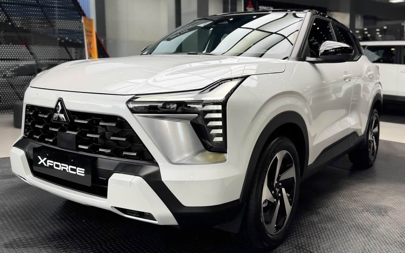 mitsubishi xforce 21