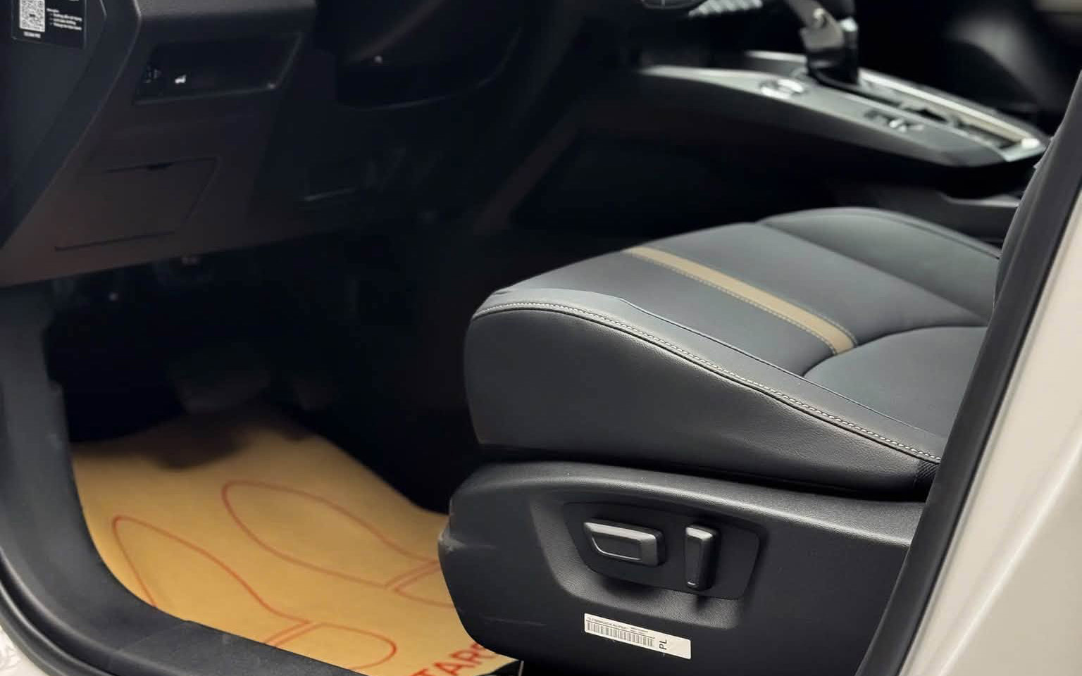 mitsubishi xforce 4