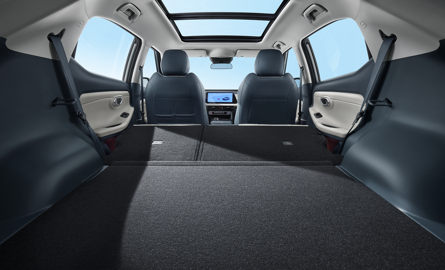 gs3 trunk space