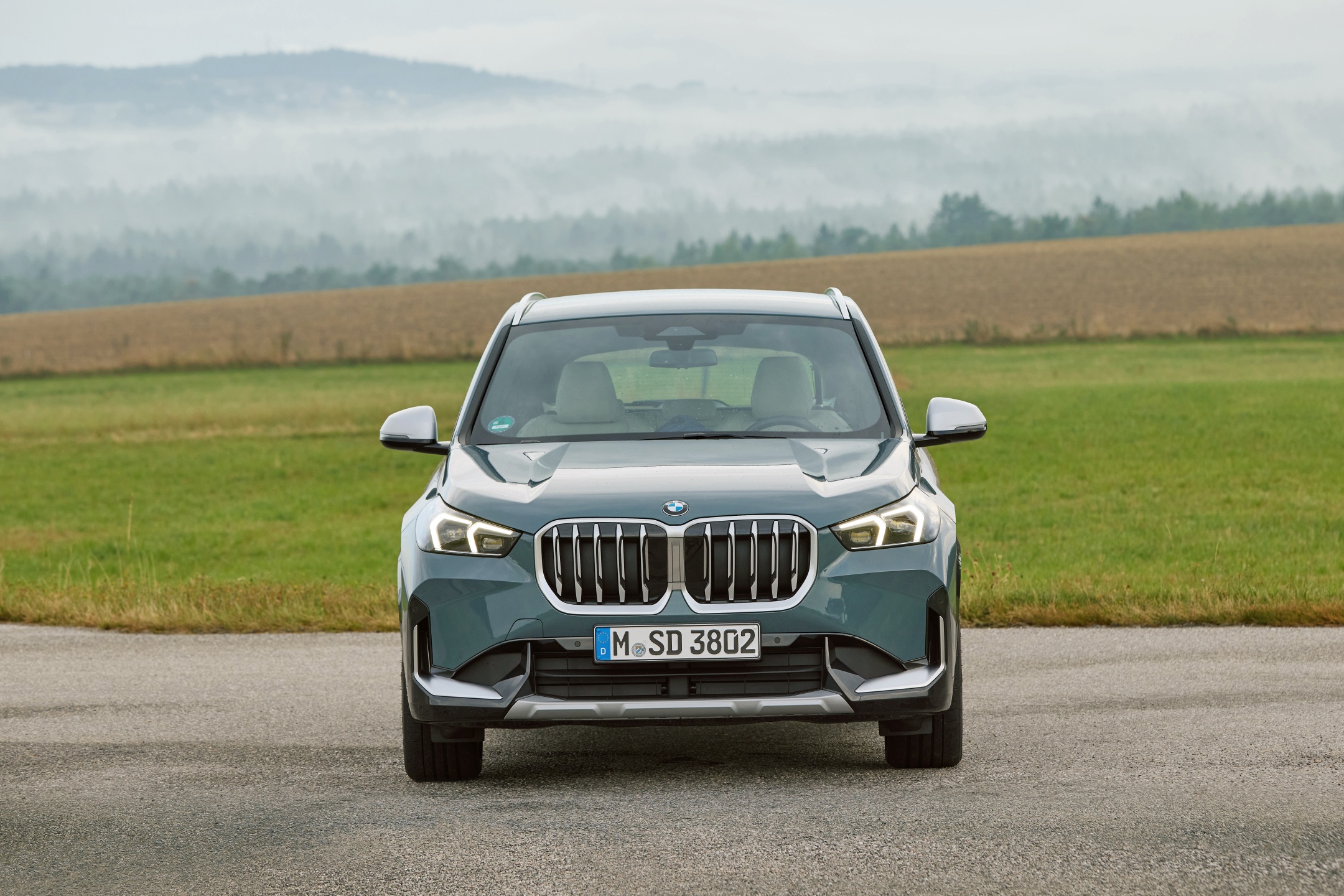 bmw x1 2026 p90479851highresbmw x1 sdrive 18d 09
