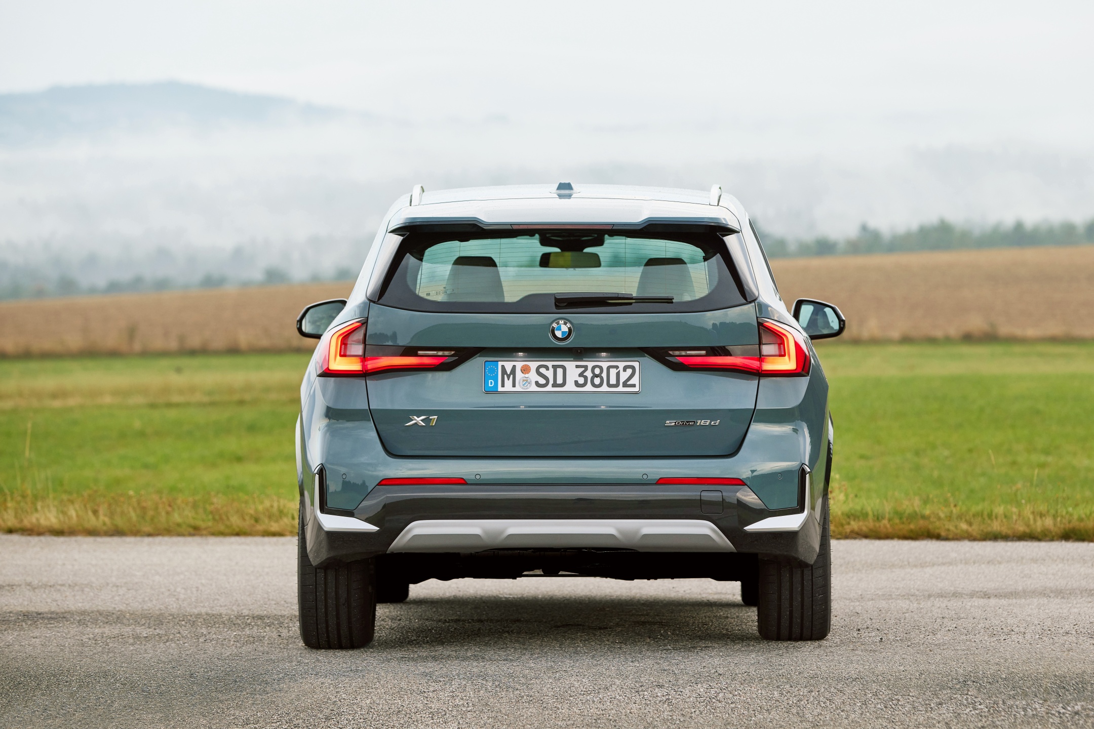 bmw x1 2026 p90479873highresbmw x1 sdrive 18d 09