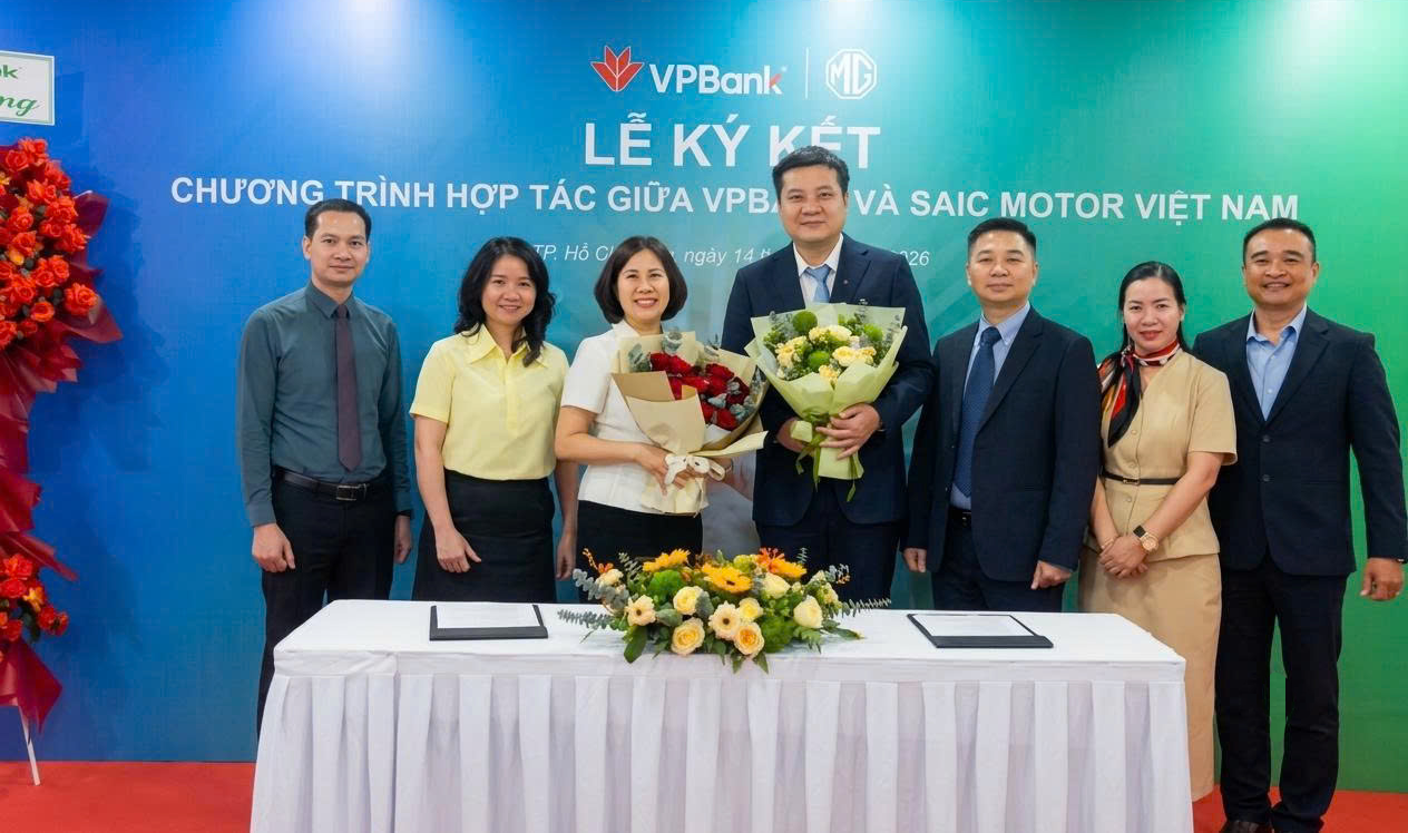 3 vpbank tro thanh doi tac uu tien cung cap cac giai phap tai chinh danh cho khach hang mua xe mg