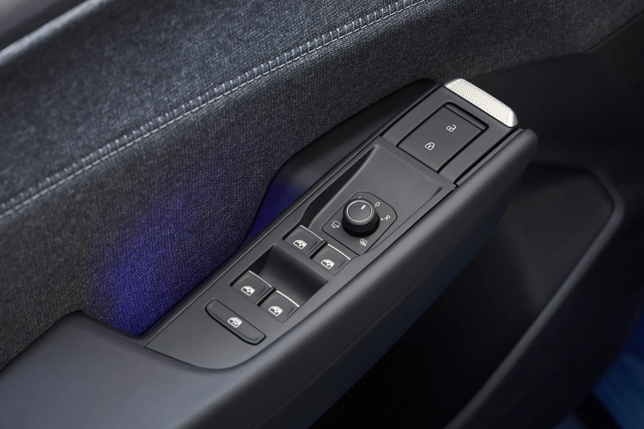 vw idcross blue 00007 2048x1365