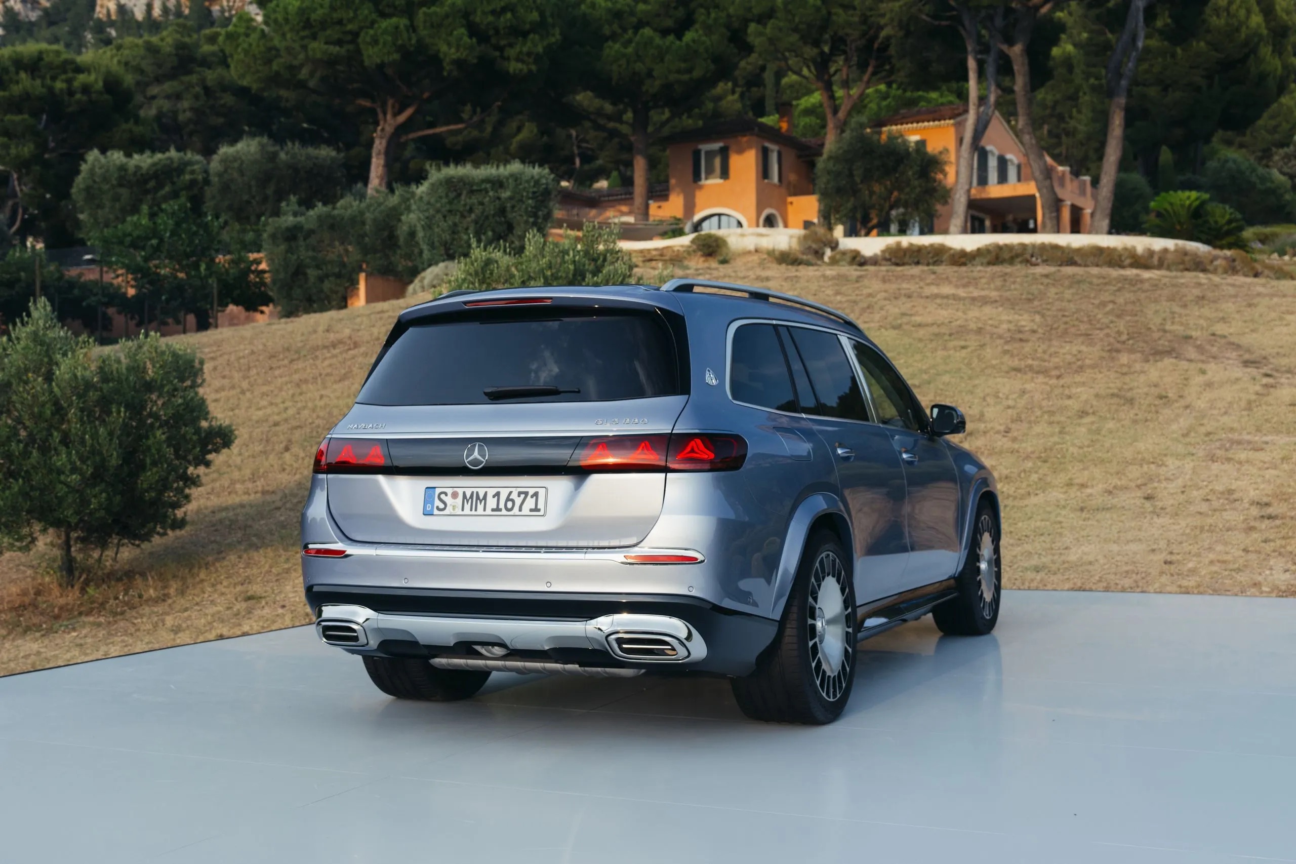 2026 mercedes maybach gls 680 46