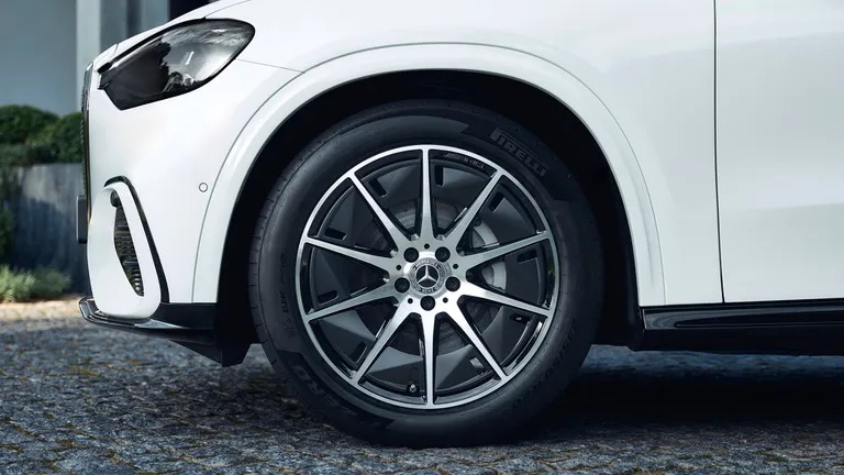 mercedes benz glc 400 4matic dien viet nam 10