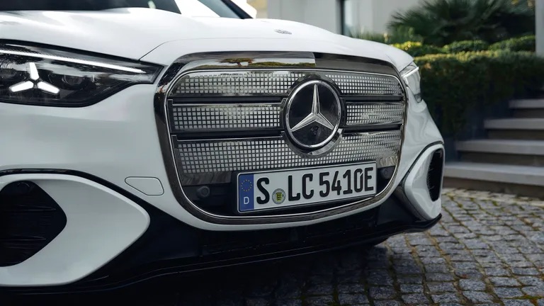 mercedes benz glc 400 4matic dien viet nam 2