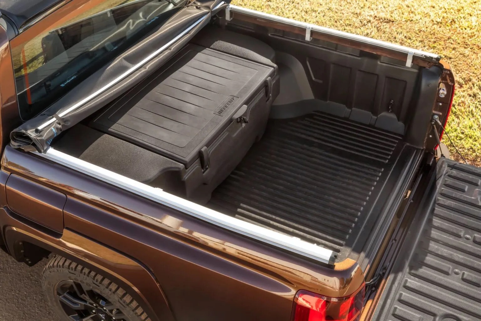mitsubishi triton ban moi 12