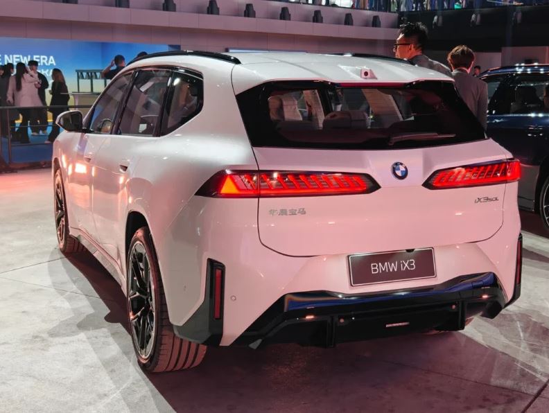 bmw ix3 2