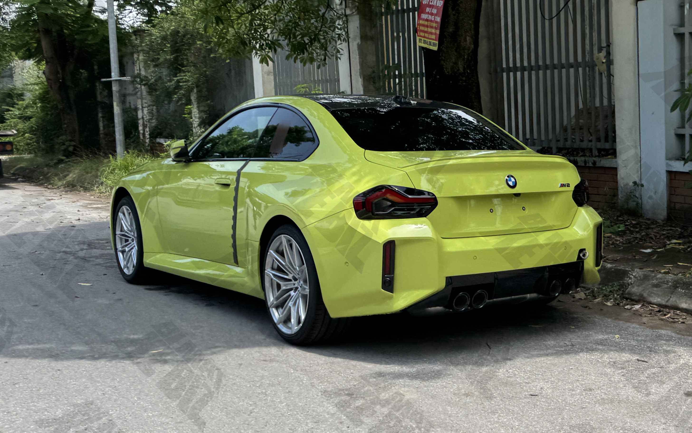 bi mat xe biz bmw m2 11