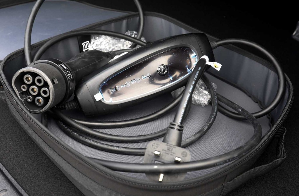 mercedes benz e 350e phev 9