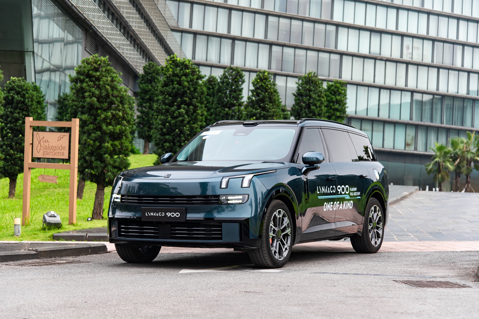 lynk co 900 4