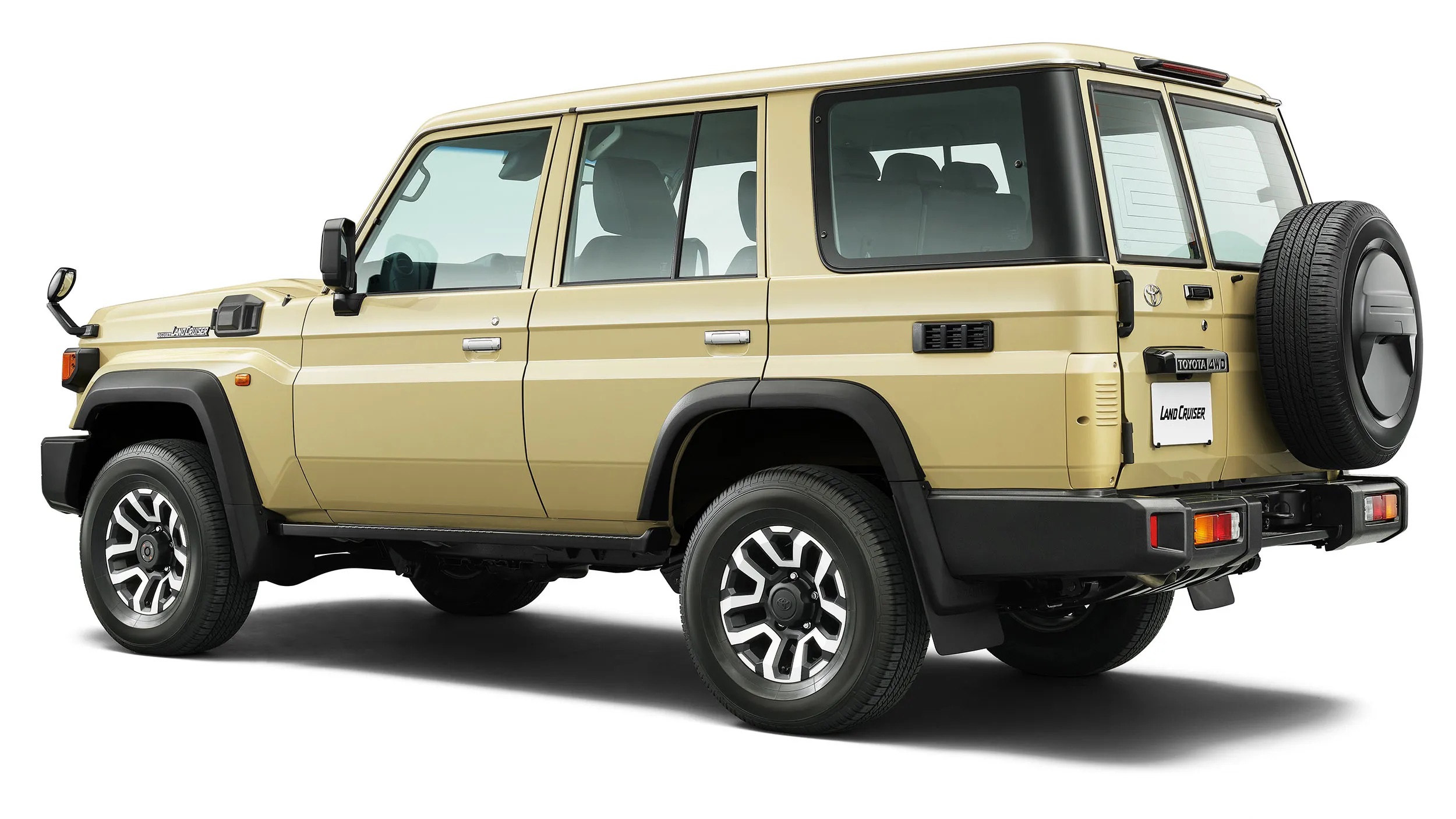 toyota land cruiser 70 bit den hau 4