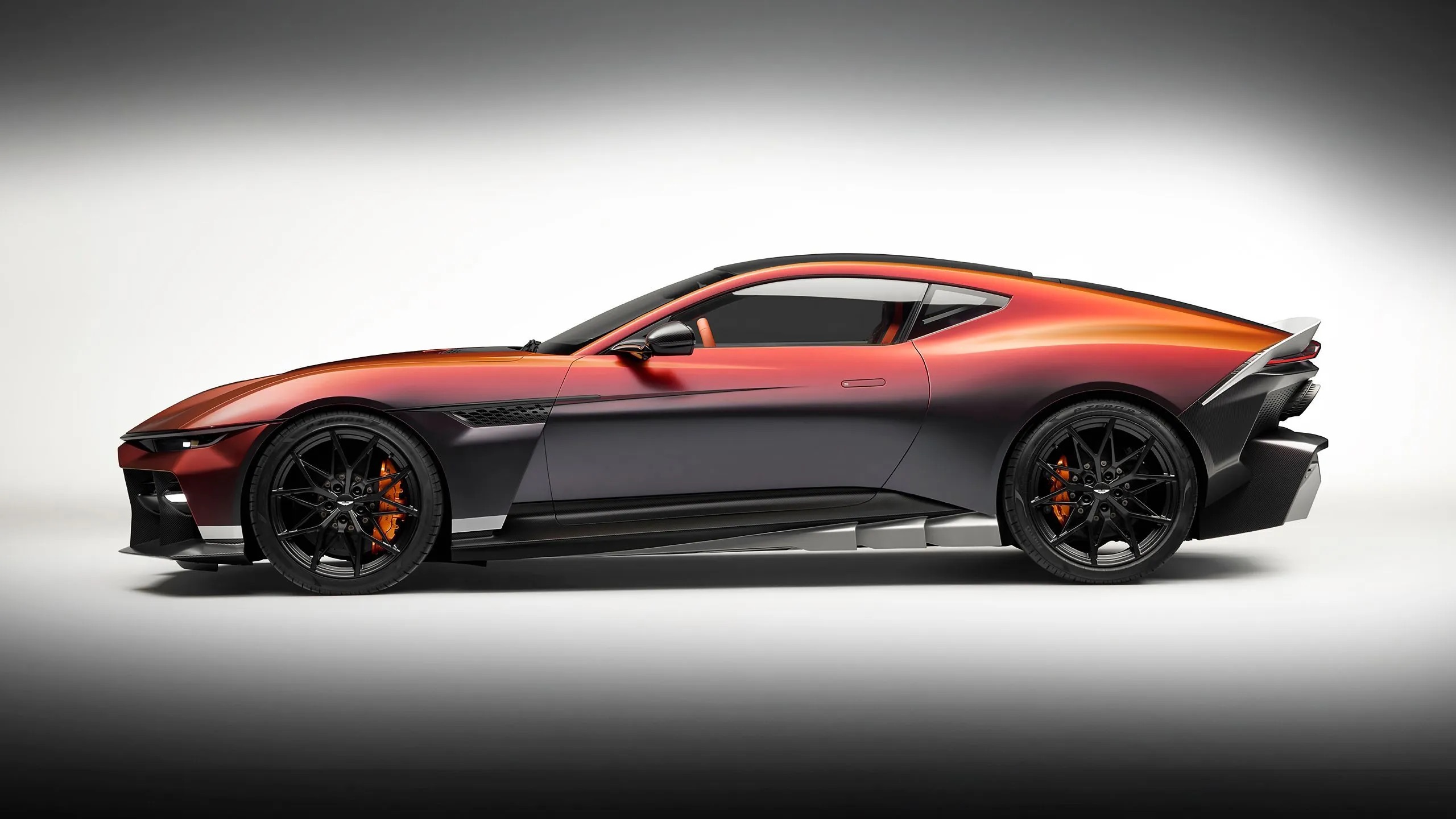 aston martin valen new 03