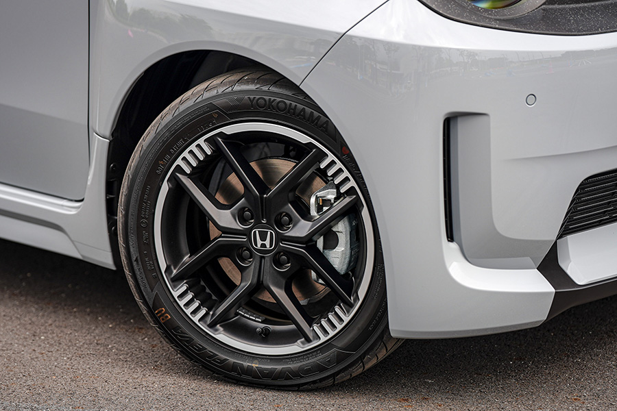 honda super one xe dien 18