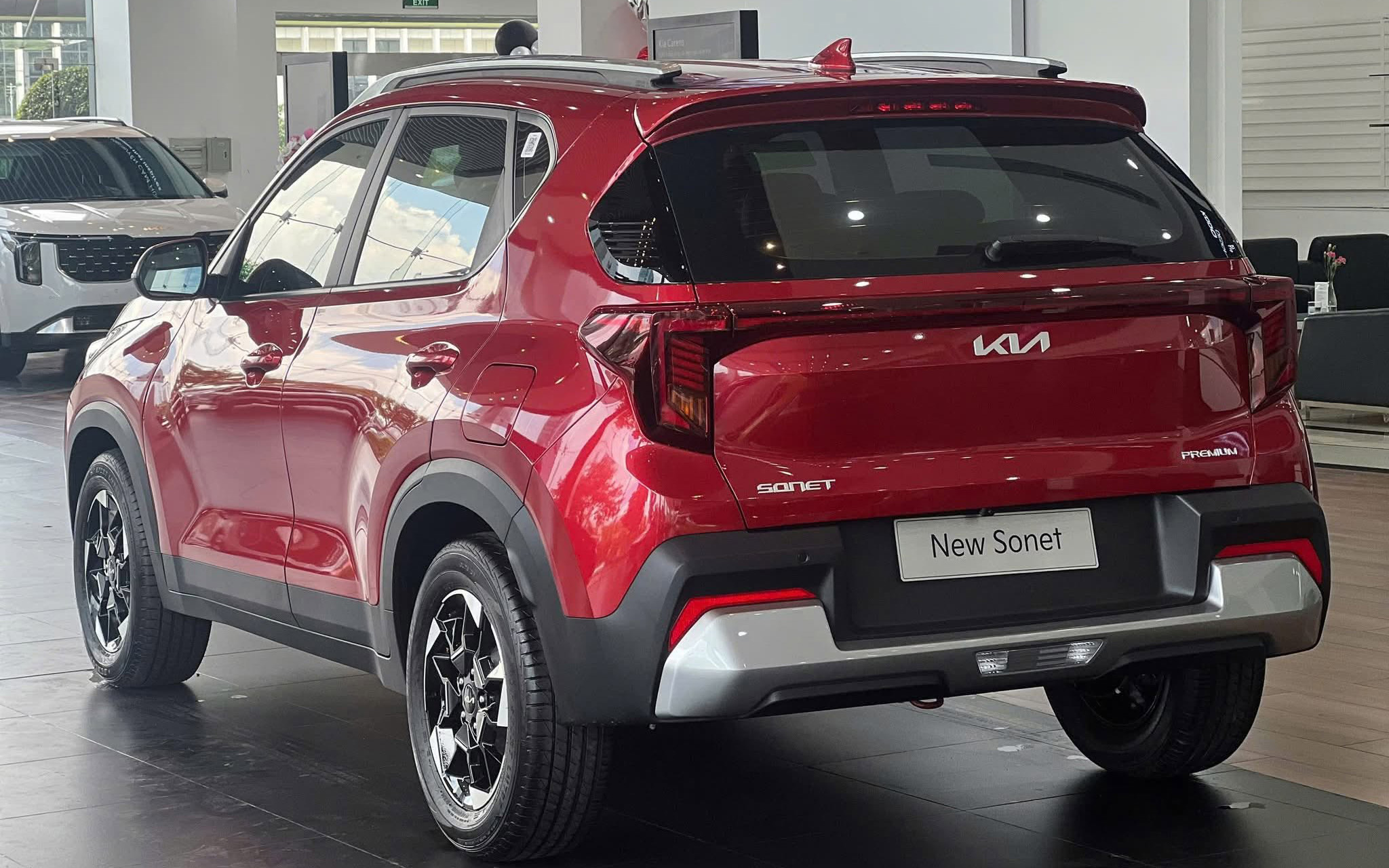 kia sonet premium 3