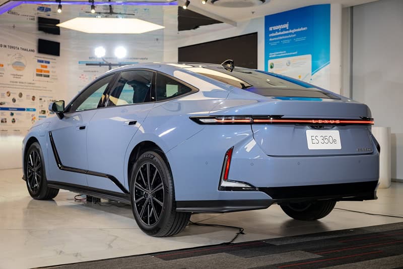 lexuses350e015 lexuses350e015