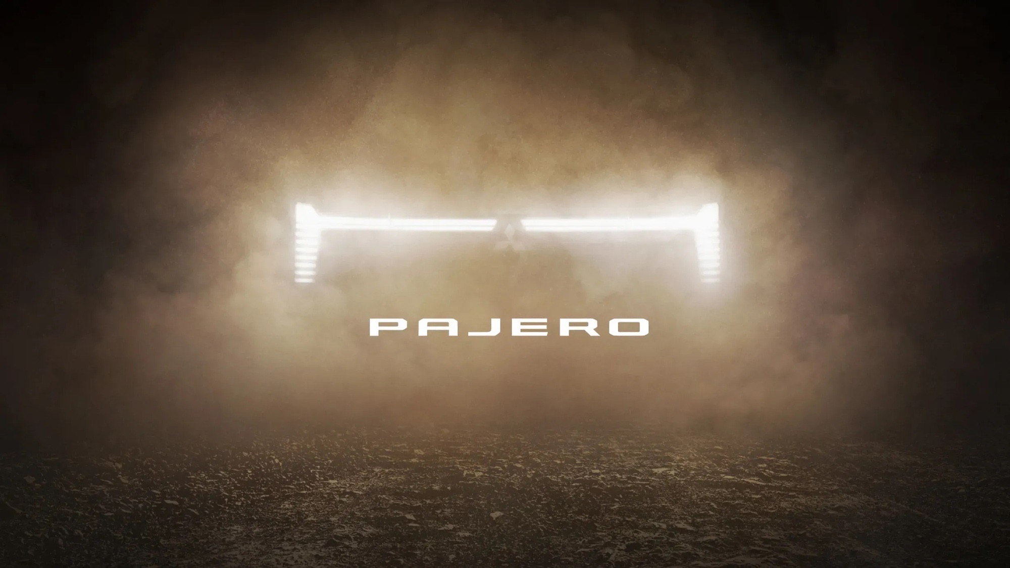 mitsubishi pajero the he moi 6 1782777180650 17827771808201730887072 1784885737494 17848857378321504415124