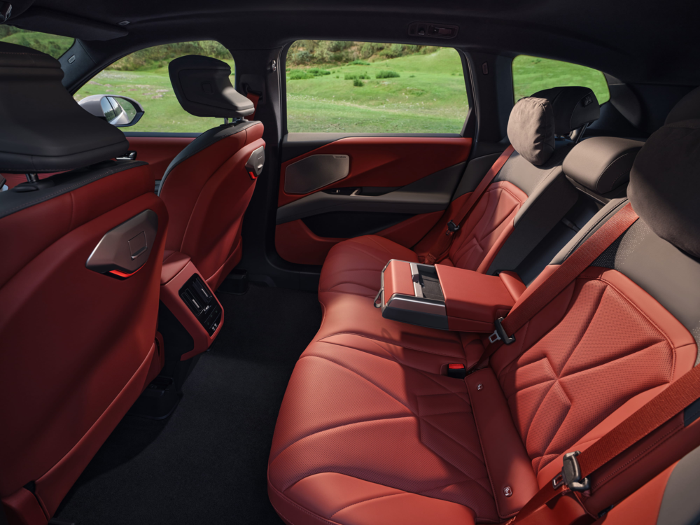 2026 bmw ix3 l china 11