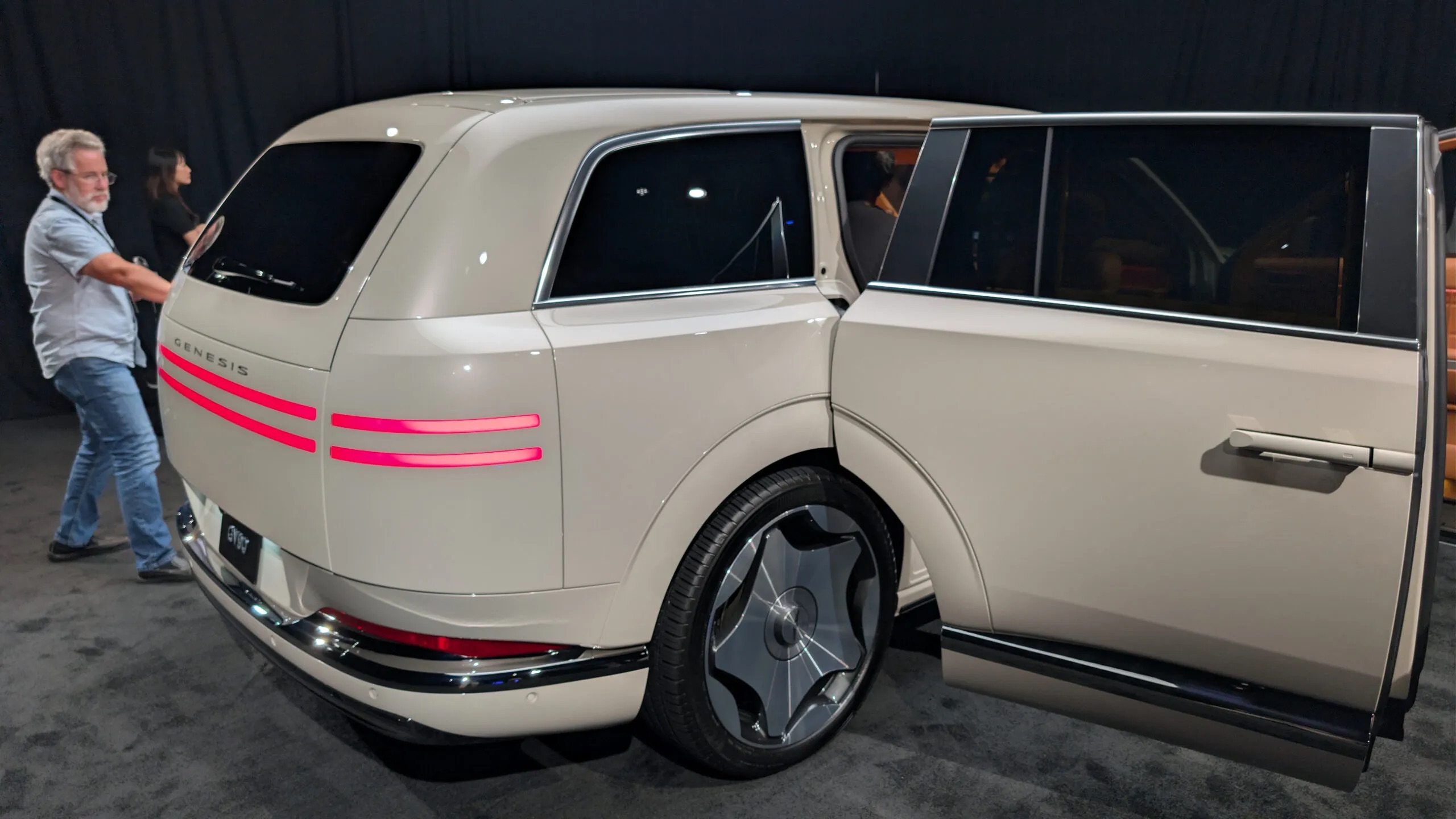 2028 genesis gv90 44 scaled
