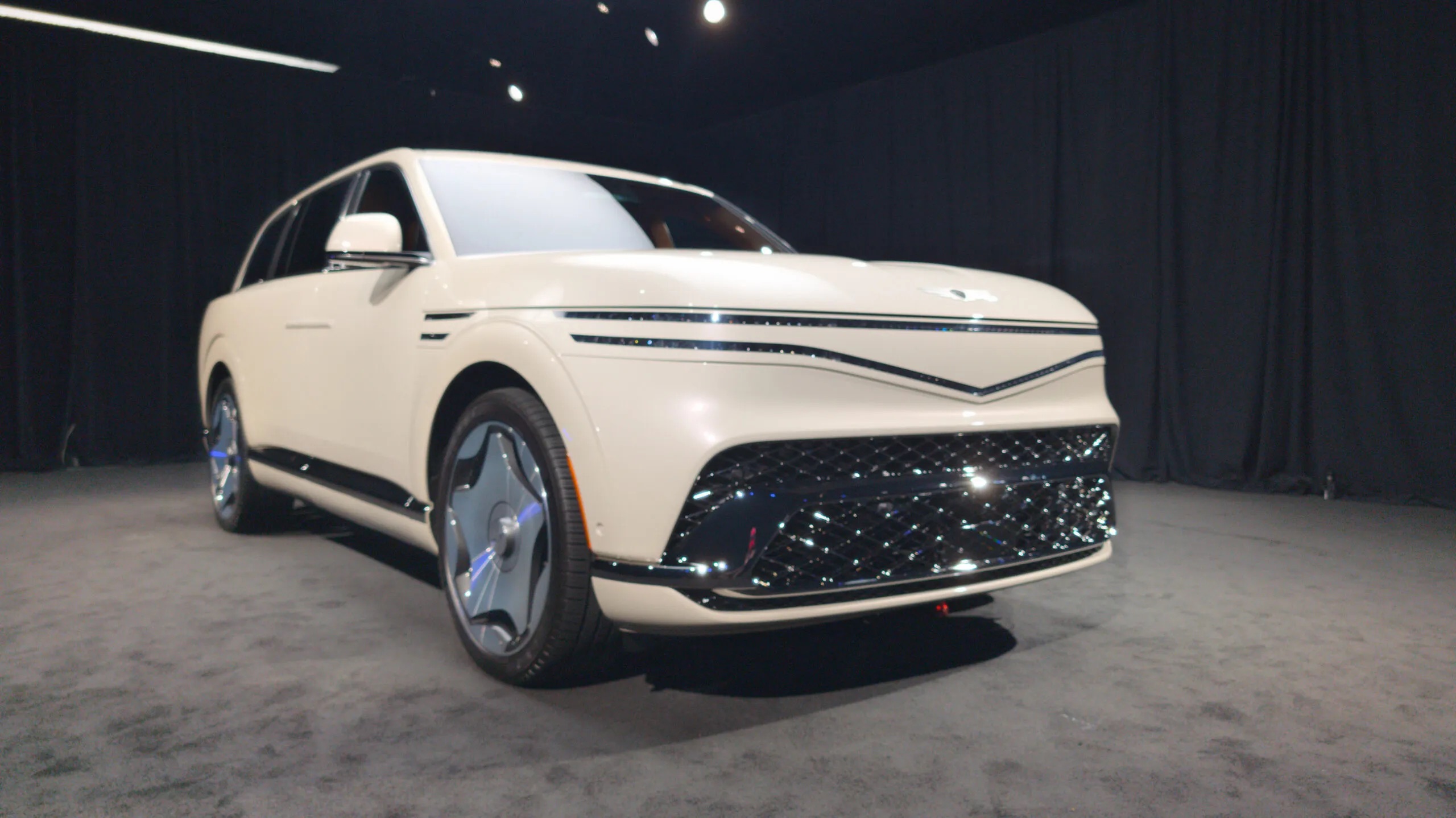 2028 genesis gv90 74 scaled