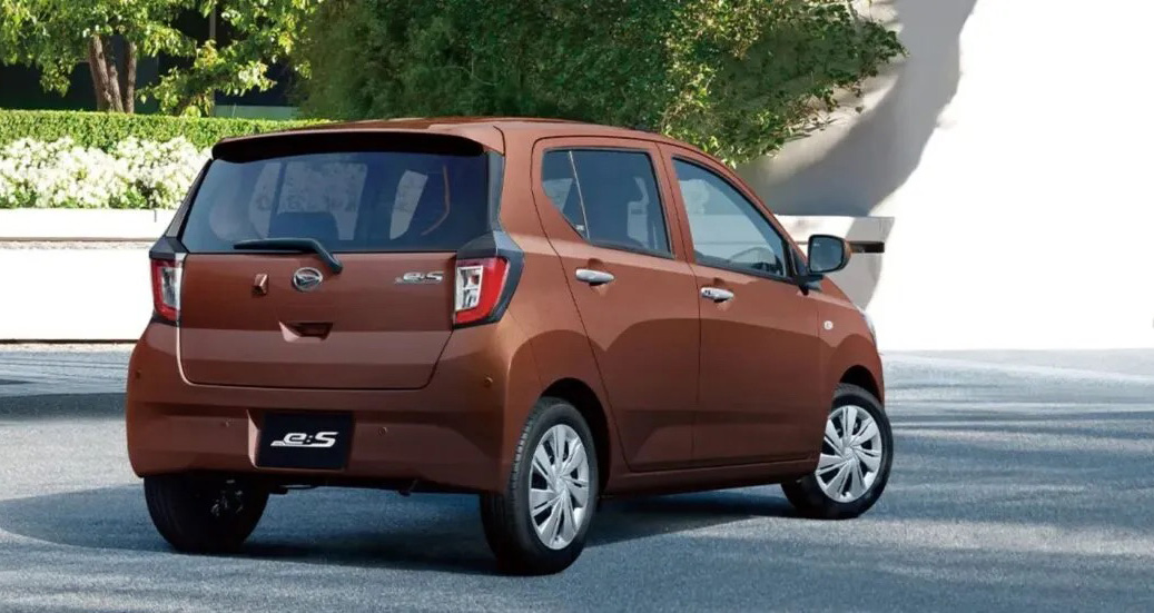daihatsu mira es 2026 31