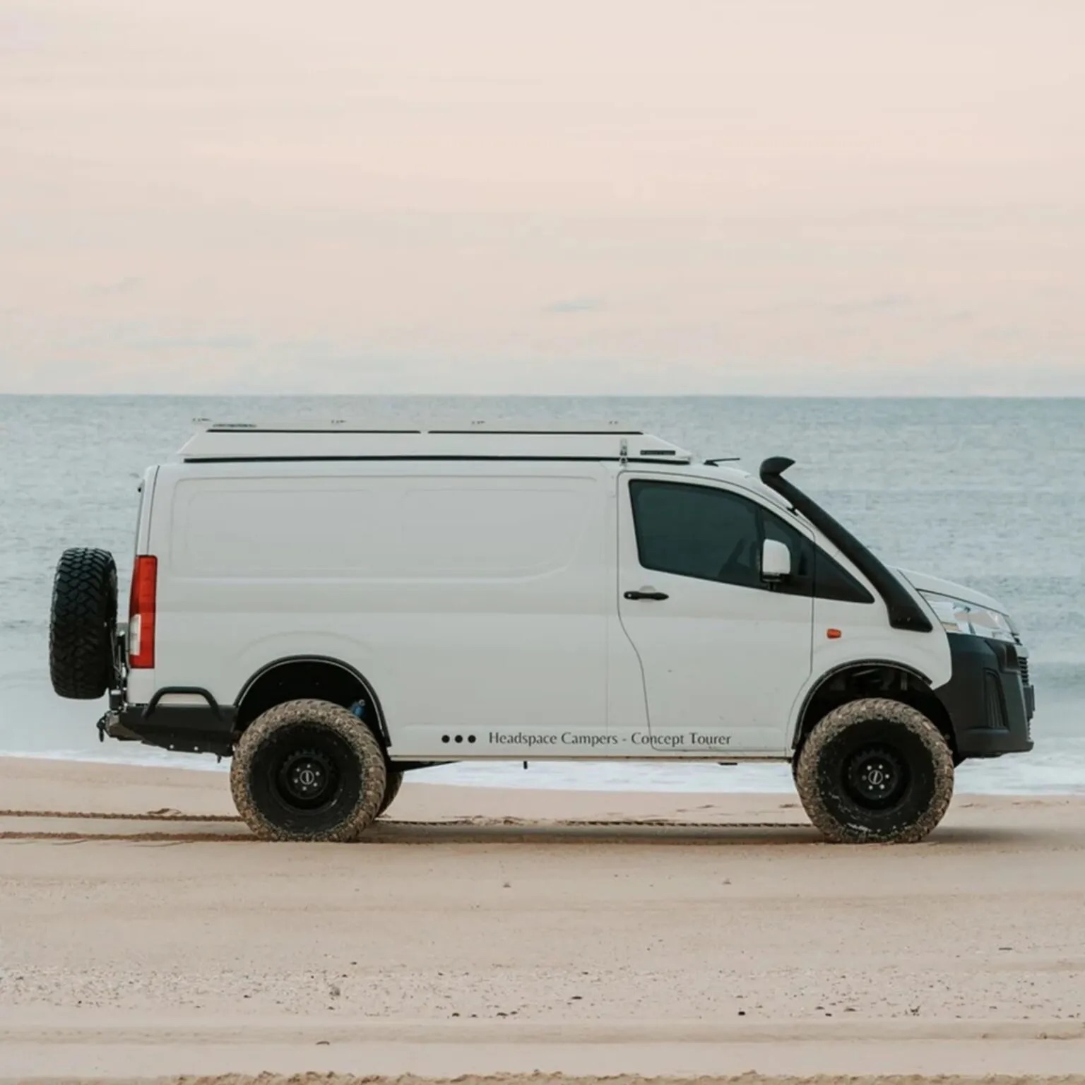 toyota hiace do 13