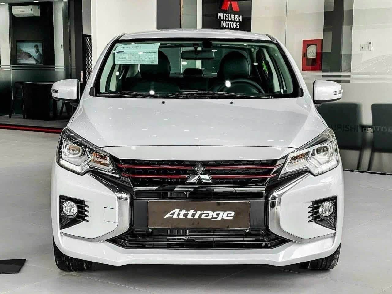 mitsubishi attrage 1